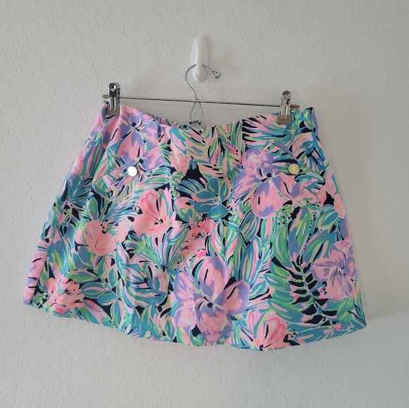 Lilly Pulitzer Pants - Lilly Pulitzer Madison Skort Bermudaful Size Large